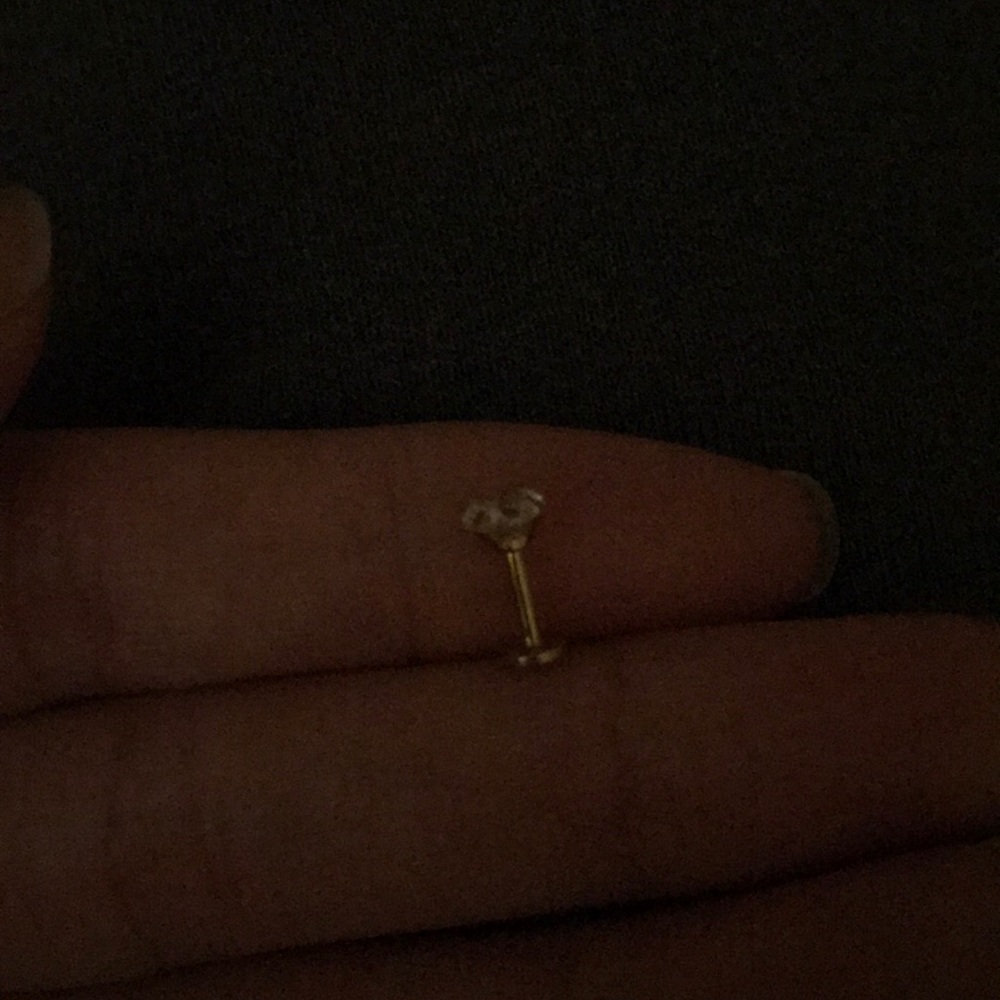 Jewelry - Picture 2 of 3